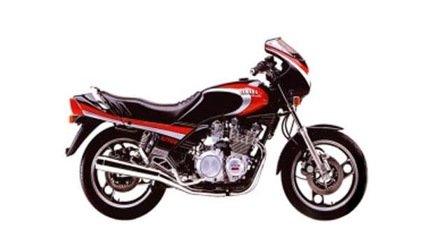 Yamaha XJ 900